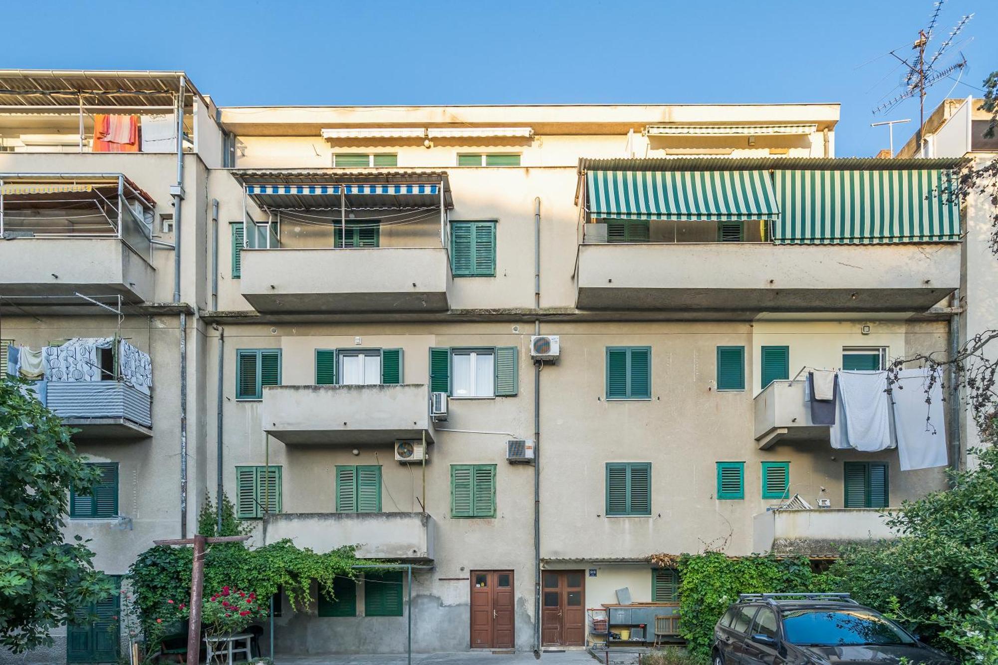 Studio Apartments Marcel Сплит Экстерьер фото