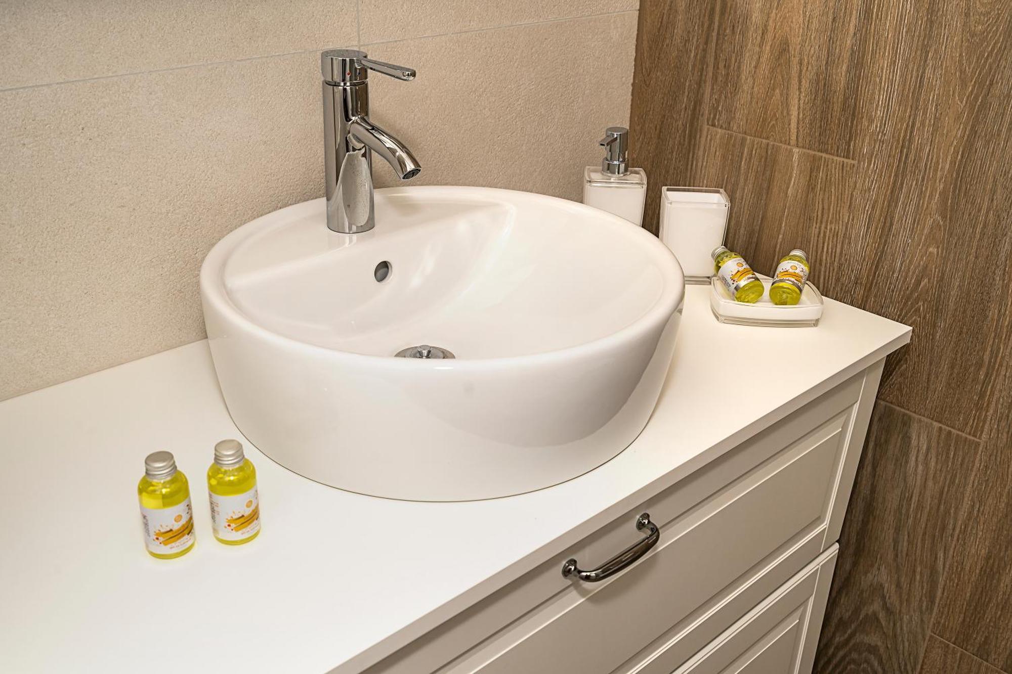 Studio Apartments Marcel Сплит Экстерьер фото