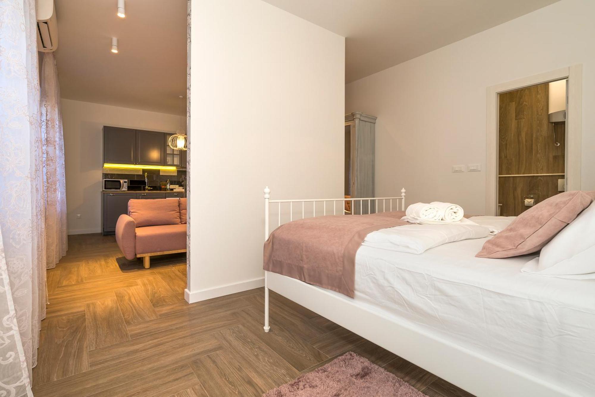 Studio Apartments Marcel Сплит Экстерьер фото
